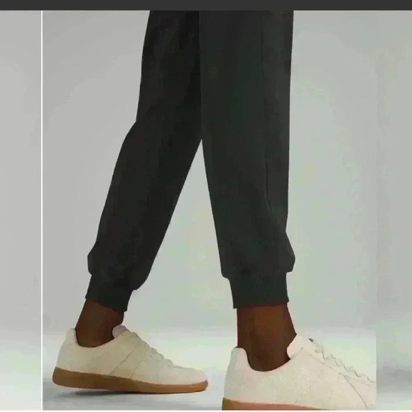 Lululemon Athletica Stretch Luxtreme High-Rise Jogger Graphite Grey Women's - Picture 3 of 8